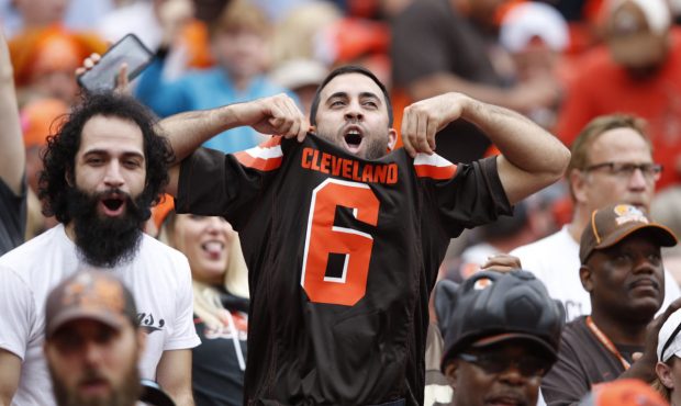 CLEVELAND, OH - OCTOBER 07: Cleveland Browns fan shows support in the game against the Baltimore Ra...