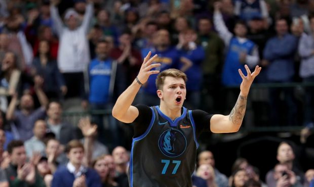 DALLAS, TX - NOVEMBER 17:  Luka Doncic #77 of the Dallas Mavericks reacts in the final seconds of t...