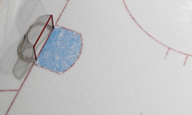 UNIONDALE, NY - MARCH 29: A graphic view of the net on the hockey rink photographed prior to the ga...