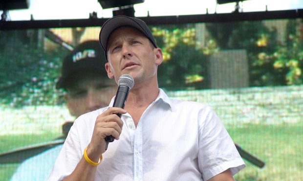 AUSTIN, TX - OCTOBER 02: Lance Armstrong speaks to the crowd at his "Thank You Austin" event after ...