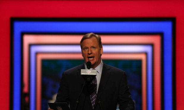CHICAGO, IL - APRIL 28: NFL Commissioner Roger Goodell speaks during the first round of the 2016 NF...