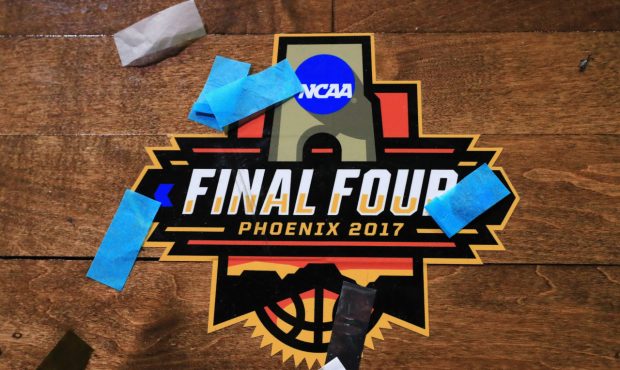 GLENDALE, AZ - APRIL 03: Confetti covers the Final Four logo after the North Carolina Tar Heels def...