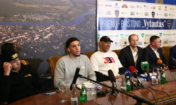 PRIENAI, LITHUANIA - JANUARY 05: LaVar Ball along with his sons LiAngelo and LaMelo Ball during a p...