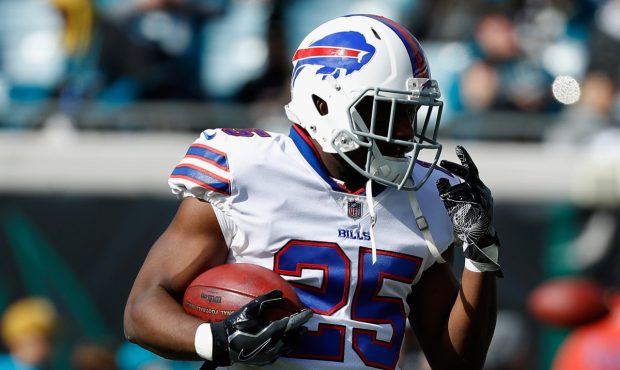 JACKSONVILLE, FL - JANUARY 07: Running back LeSean McCoy #25 of the Buffalo Bills warms up before t...
