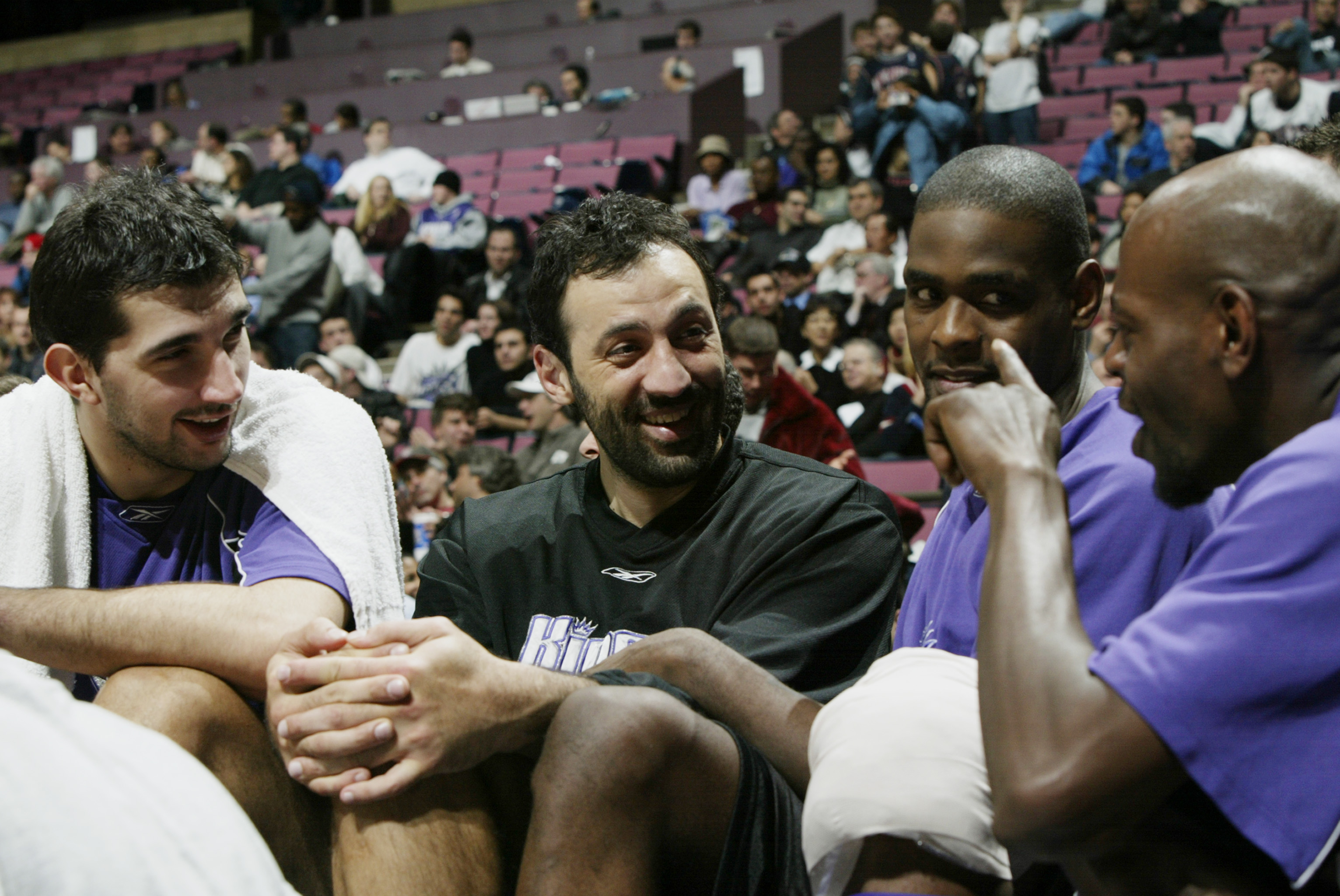 Mike Bibby compares the current Kings roster to the early 2000's team -  Sactown Sports