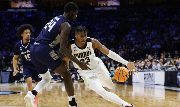 PHILADELPHIA, PENNSYLVANIA - MARCH 25: Jaden Ivey #23 of the Purdue Boilermakers dribbles the ball ...