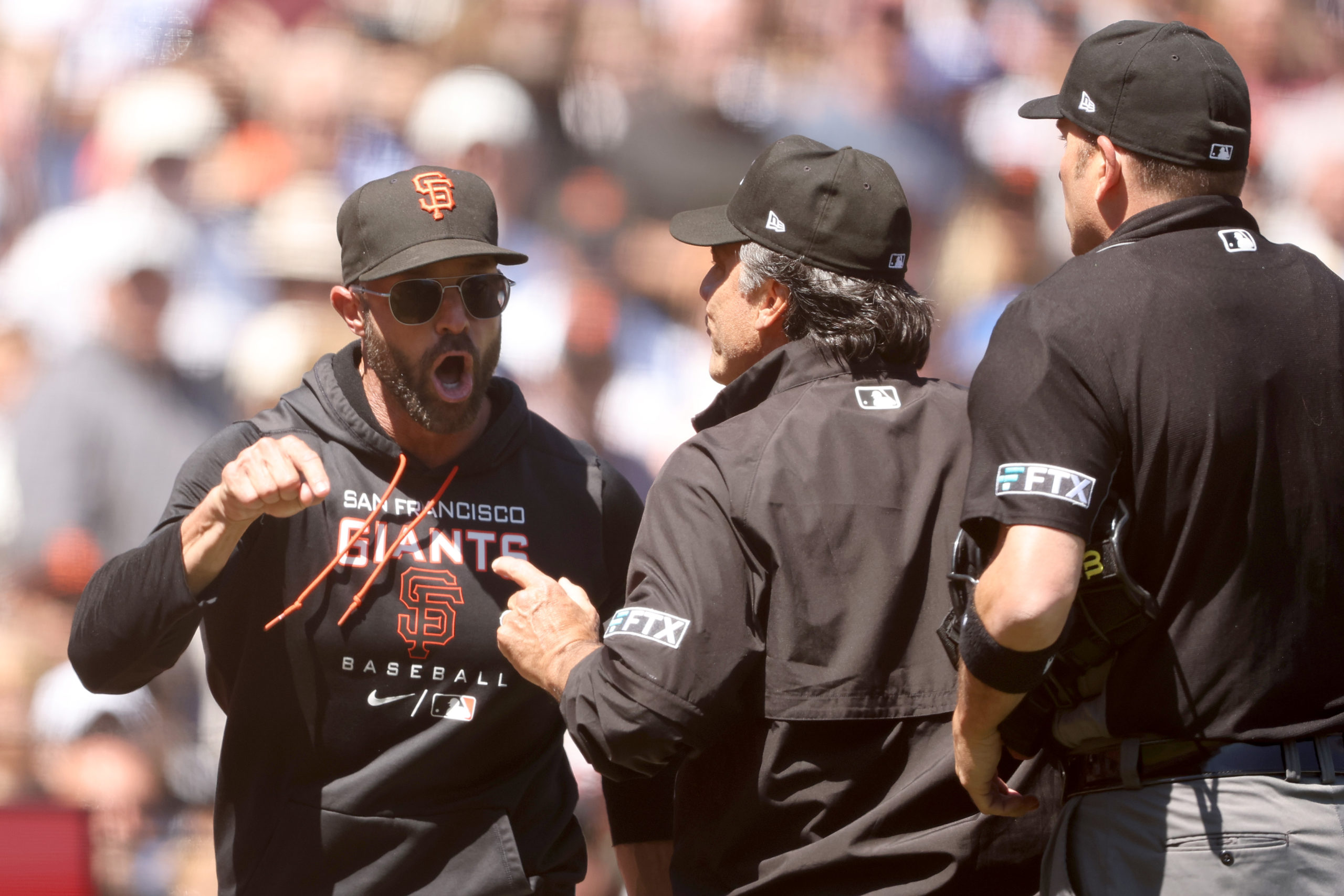 Giants Manager Gabe Kapler Ejected From Dodgers Finale - Sactown Sports