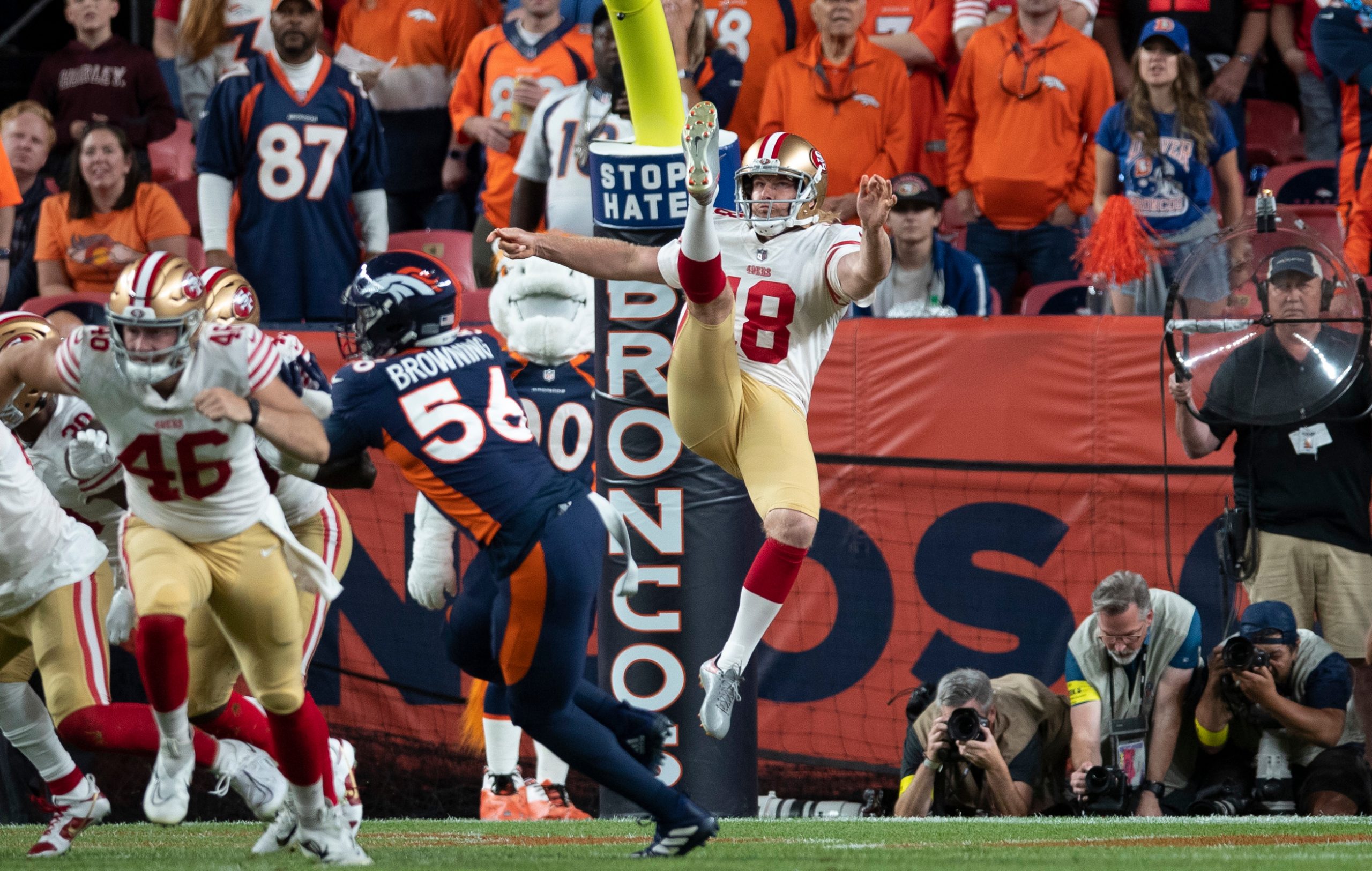 San Francisco 49ers punter Mitch Wishnowsky (6) and kicker Robbie Gould (9)  stretch during prac …