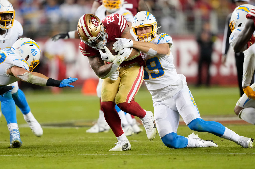 Elijah Mitchell #25 of the San Francisco 49ers rushes during the fourth quarter against the Los Ang...