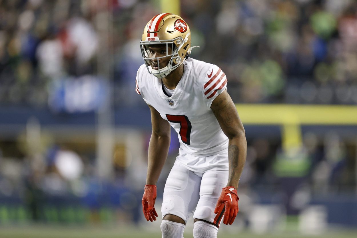 Charvarius Ward #7 of the San Francisco 49ers prepares for a snap against the Seattle Seahawks duri...