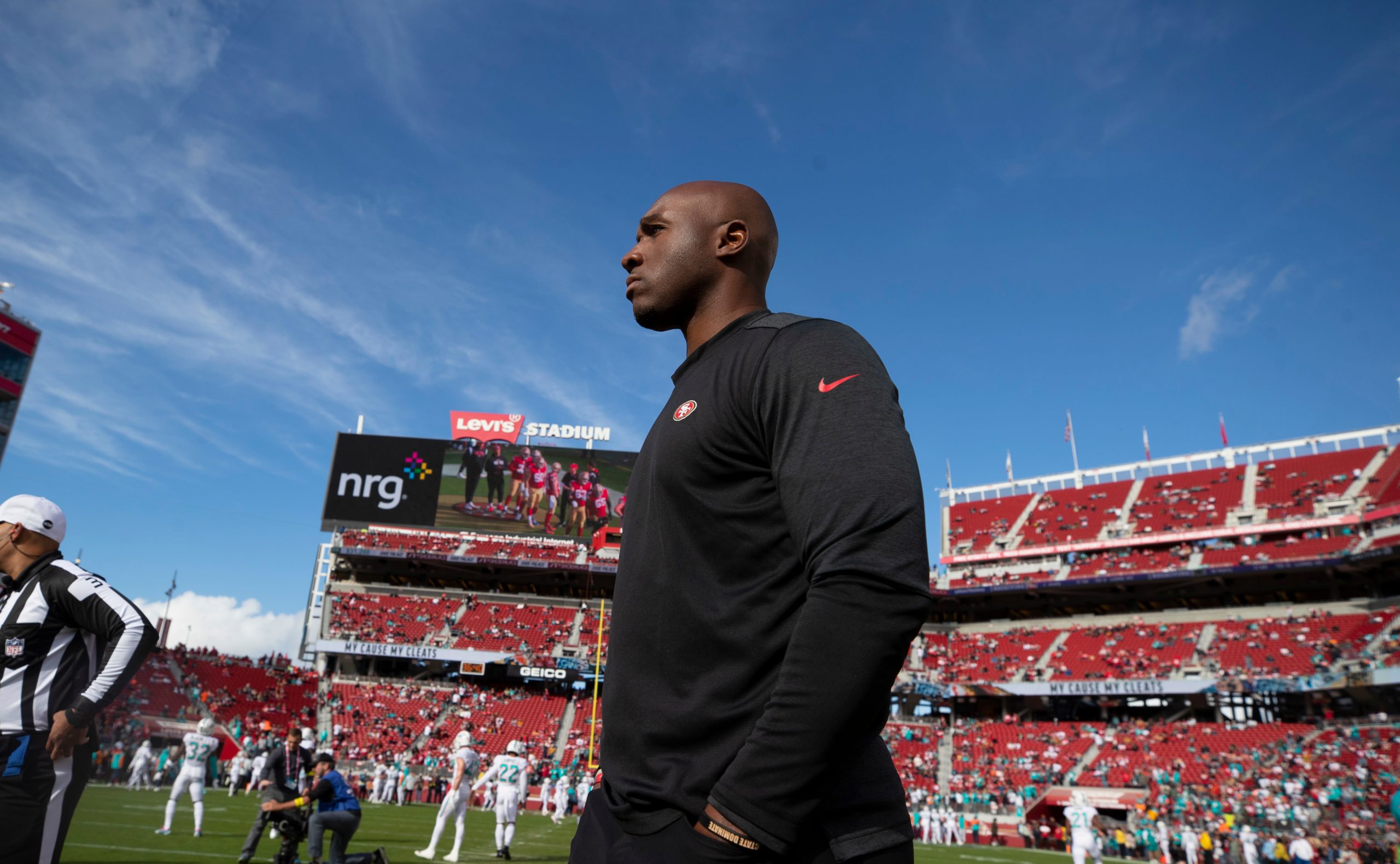 Defensive Coordinator DeMeco Ryans of the San Francisco 49ers on the field before during the game a...