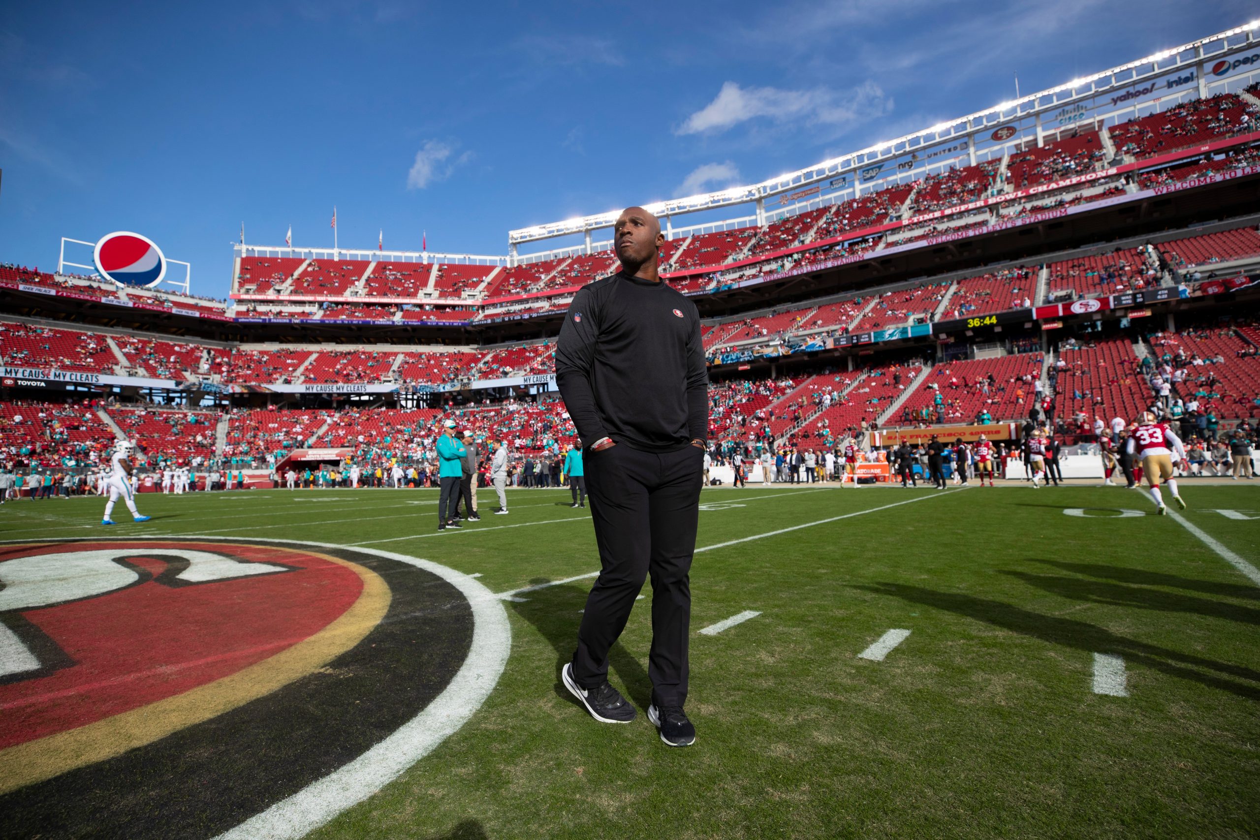 Defensive Coordinator DeMeco Ryans of the San Francisco 49ers on the field before during the game a...