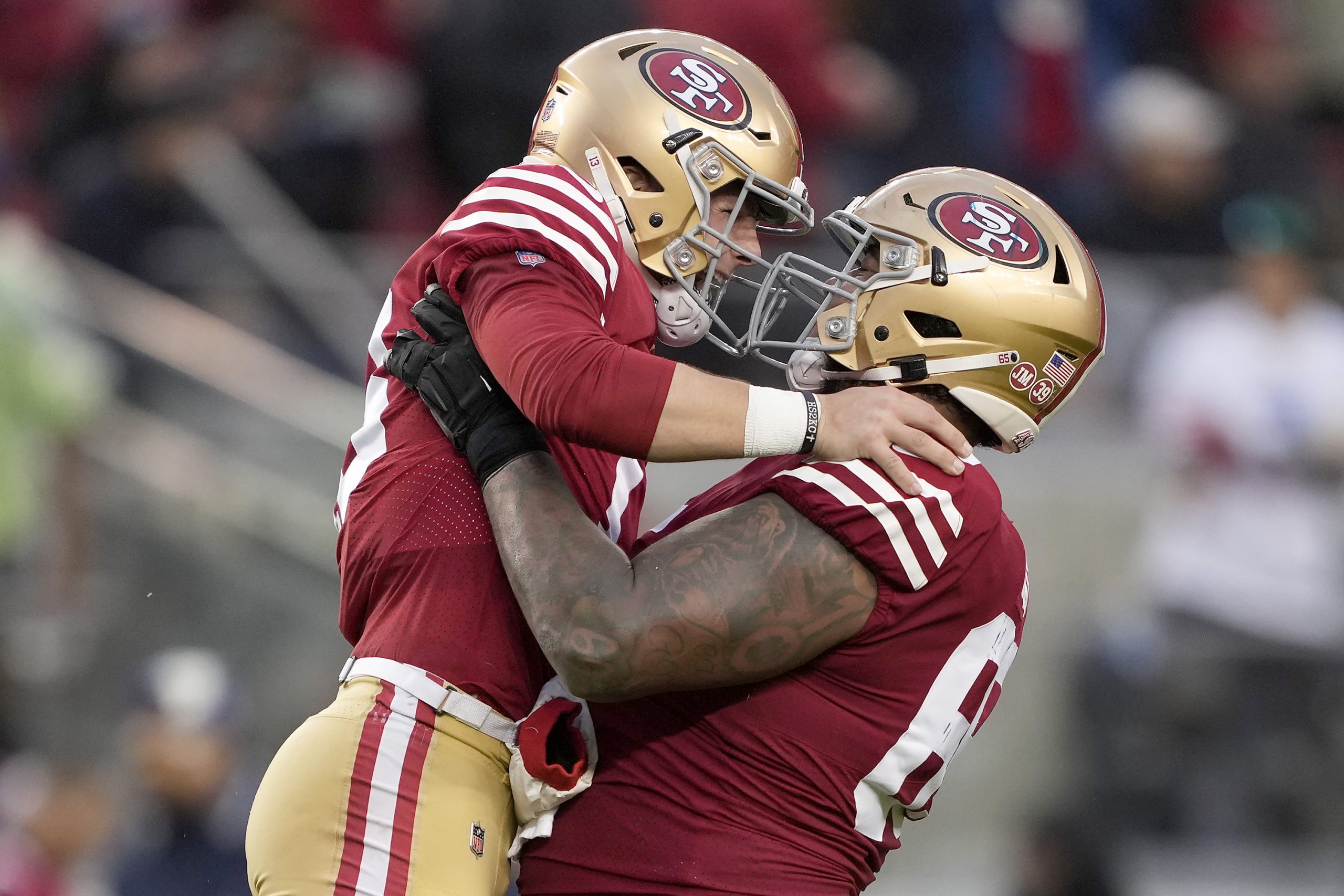 49ers dominate Seahawks in second half to win 41-23 in Wild Card