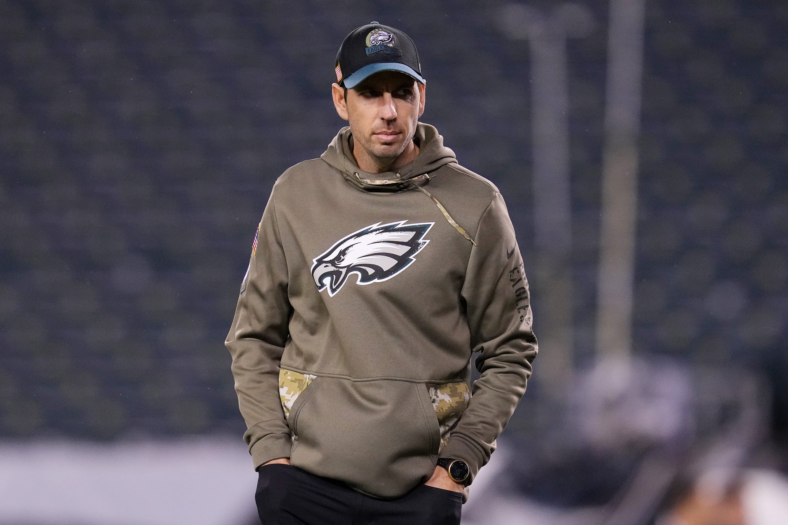 Philadelphia Eagles offensive coordinator Shane Steichen looks on before the game against the Green...