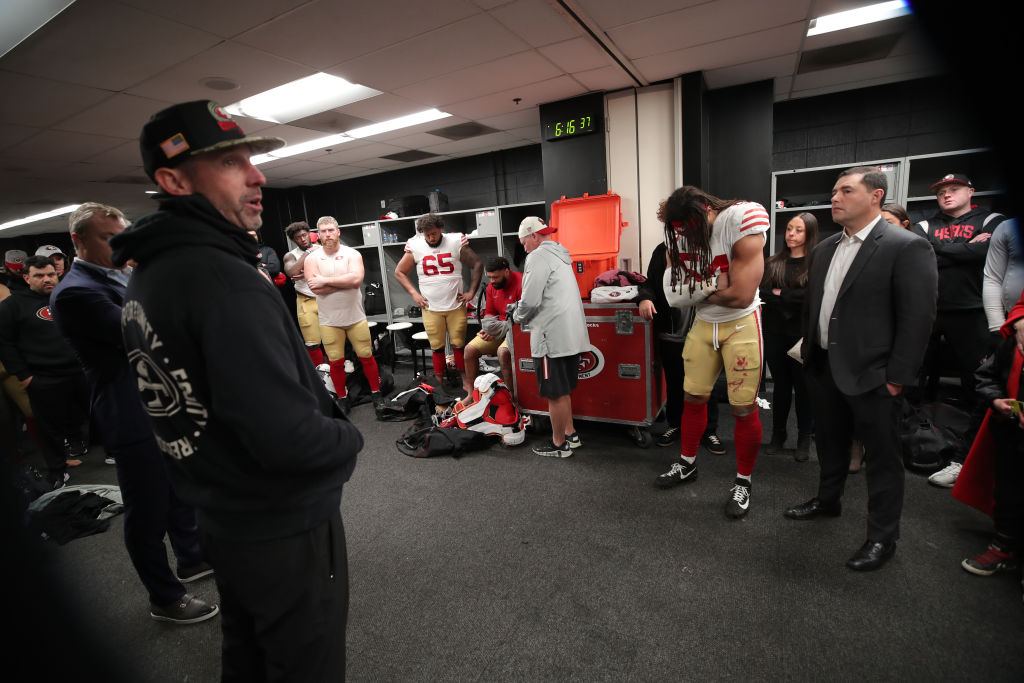 Head Coach Kyle Shanahan of the San Francisco 49ers addresses the team in the locker room after the...