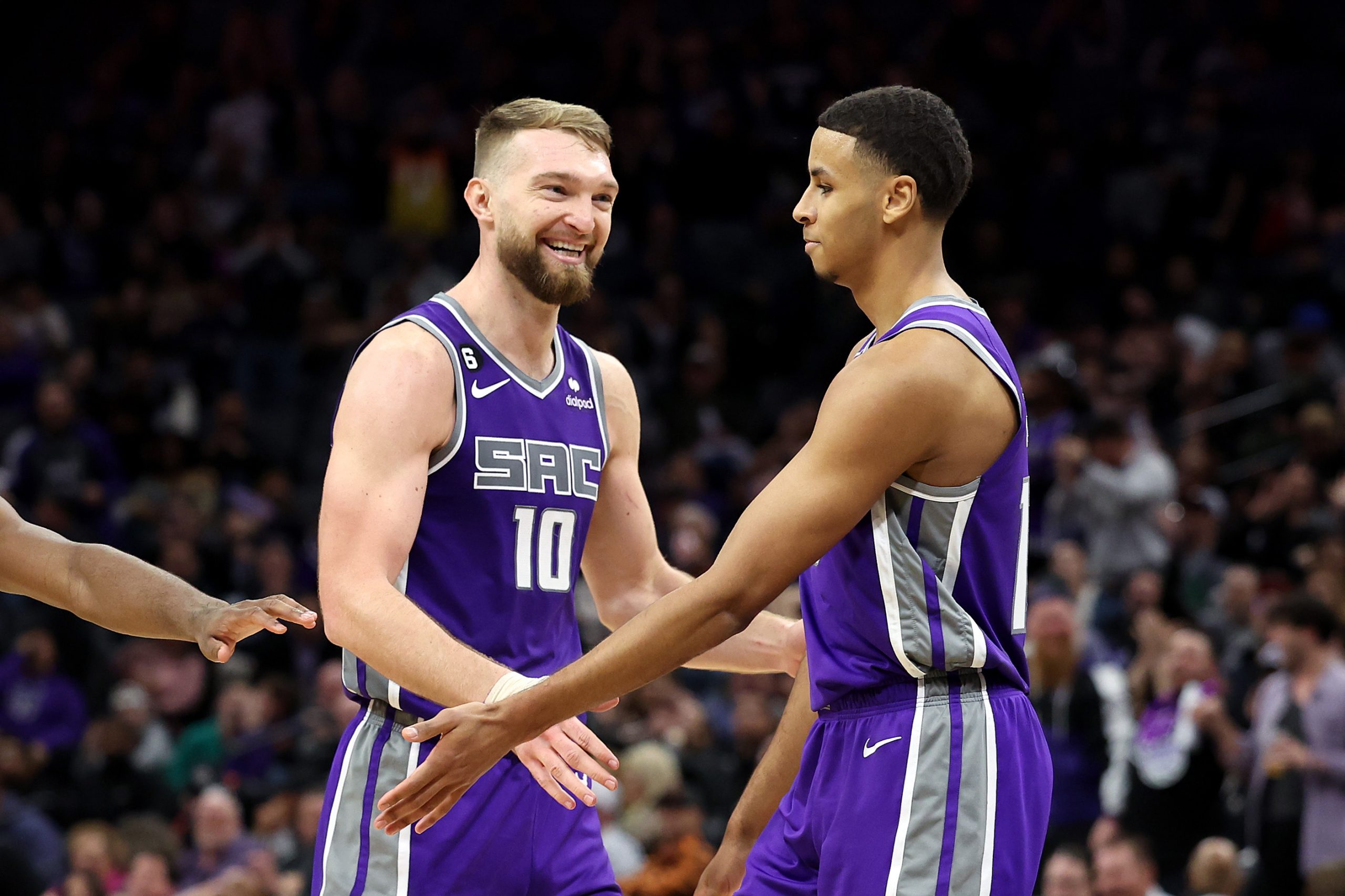 Fans hoping to keep Kings in Sacramento hold 'Here We Buy' night