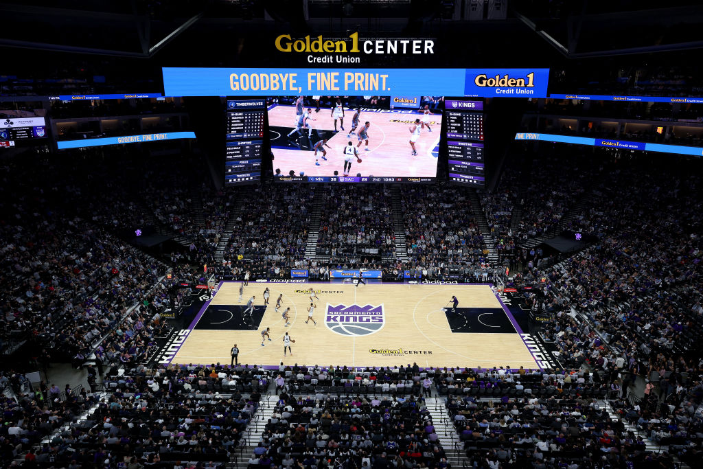 A general view of the Sacramento Kings playing against the Minnesota Timberwolves in the first half...
