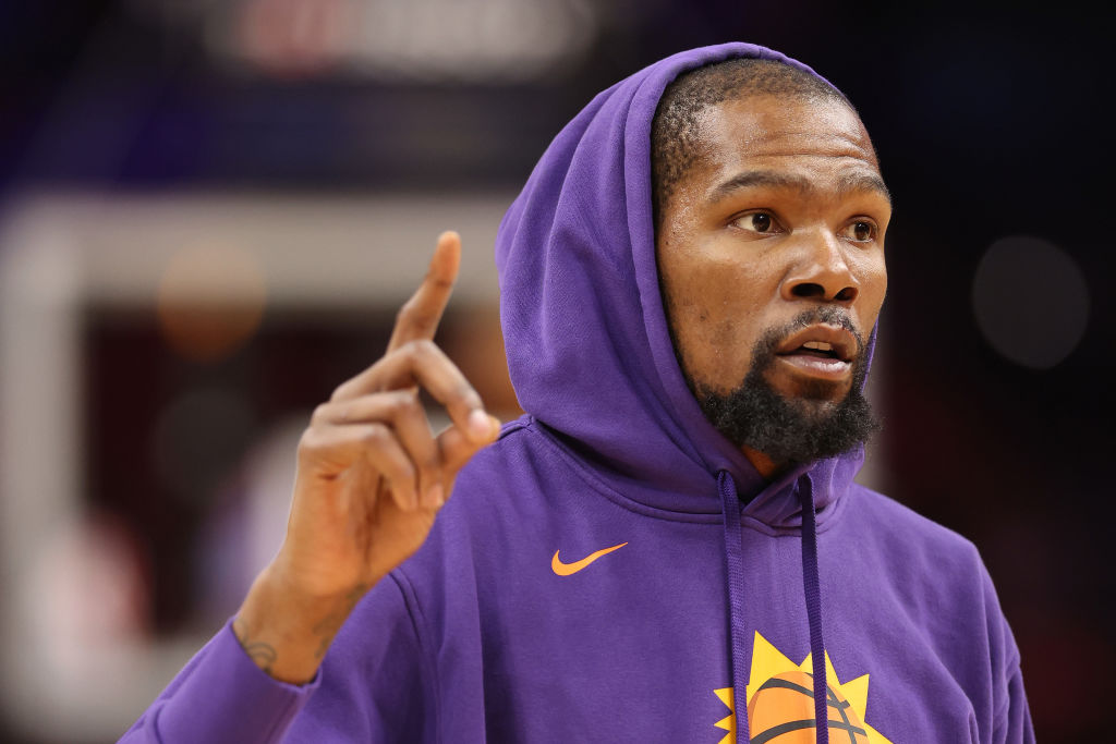Kevin Durant #35 of the Phoenix Suns gestures prior to game five of the Western Conference First Ro...