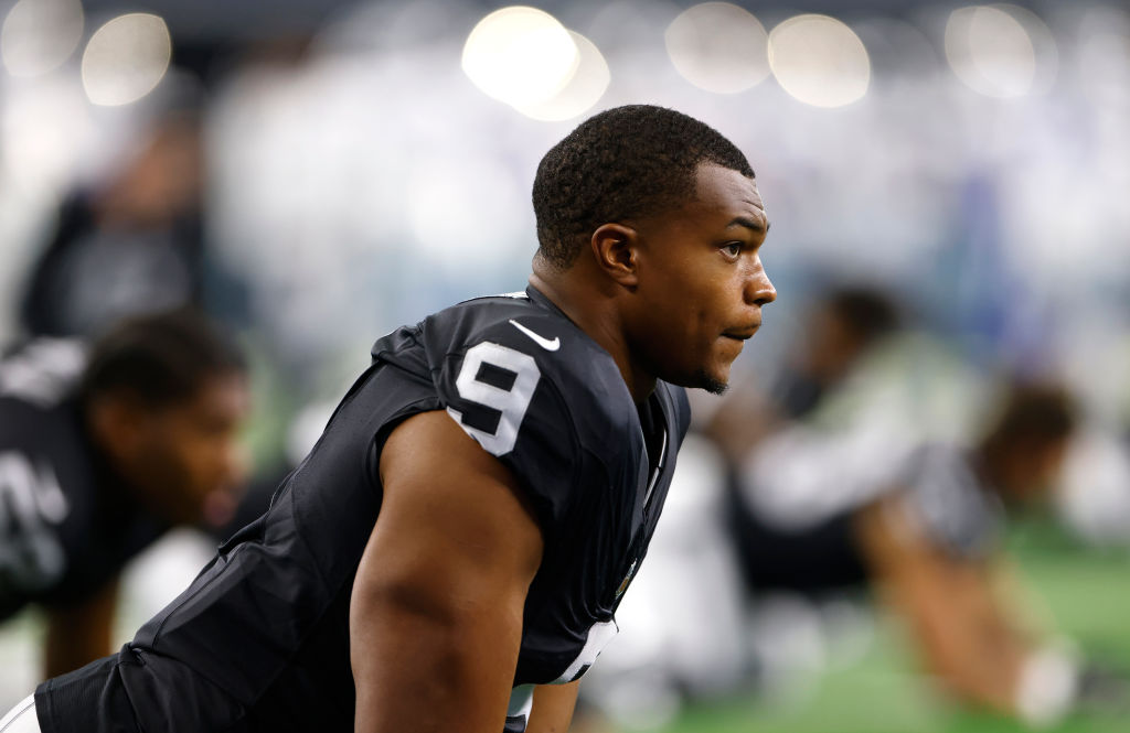 Tyree Wilson #9 of the Las Vegas Raiders warms up before a preseason game against the Dallas Cowboy...