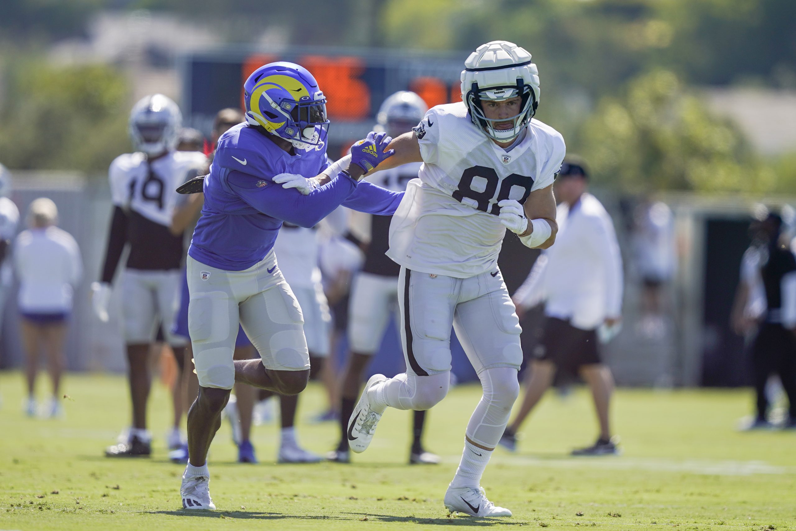 Las Vegas Raiders tight end Jacob Hollister participates in a drill against Los Angeles Rams safety...