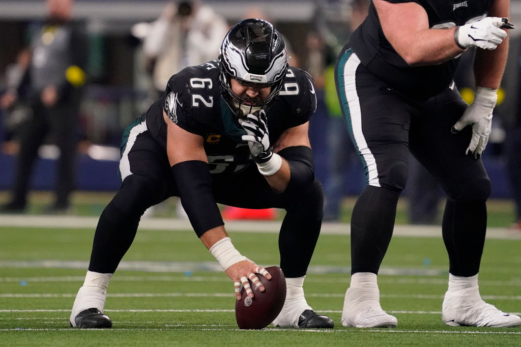 Jason Kelce #62 of the Philadelphia Eagles prepares to snap the ball during the first half in the g...