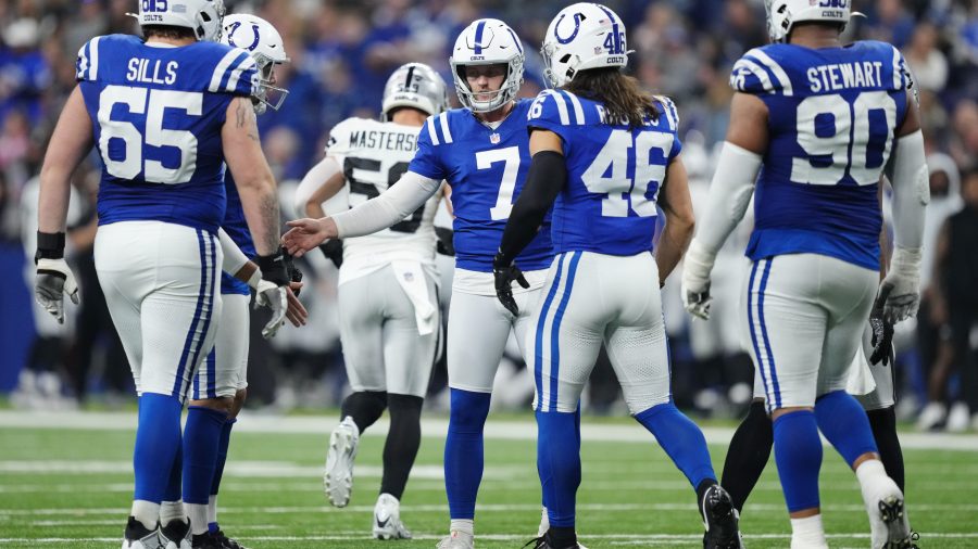 Matt Gay #7 of the Indianapolis Colts celebrates after kicking a field goal during the fourth quarter against the Las Vegas Raiders at Lucas Oil Stadium on December 31, 2023 in Indianapolis, Indiana.
