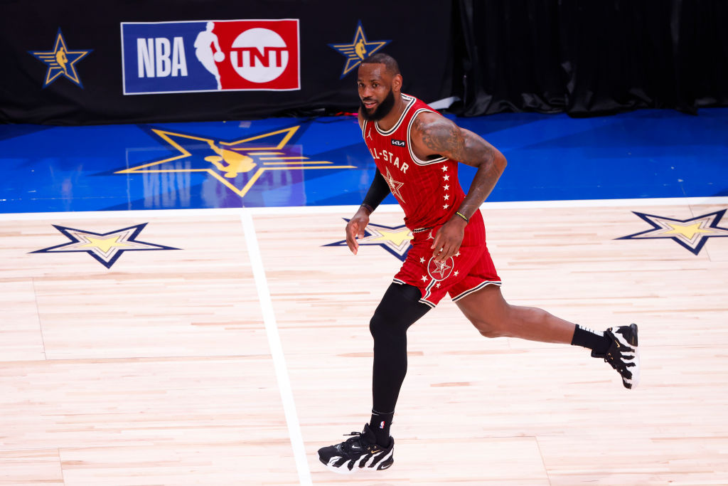 LeBron James #23 of the Los Angeles Lakers and Western Conference All-Stars reacts in the second qu...