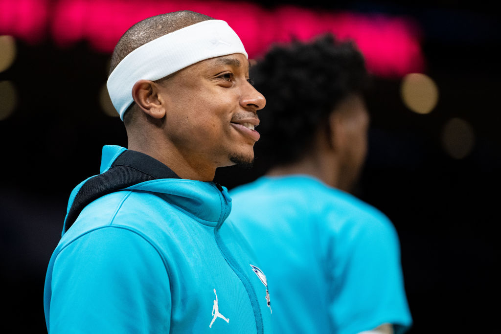 Isaiah Thomas #4 of the Charlotte Hornets looks on during their game against the Orlando Magic at S...