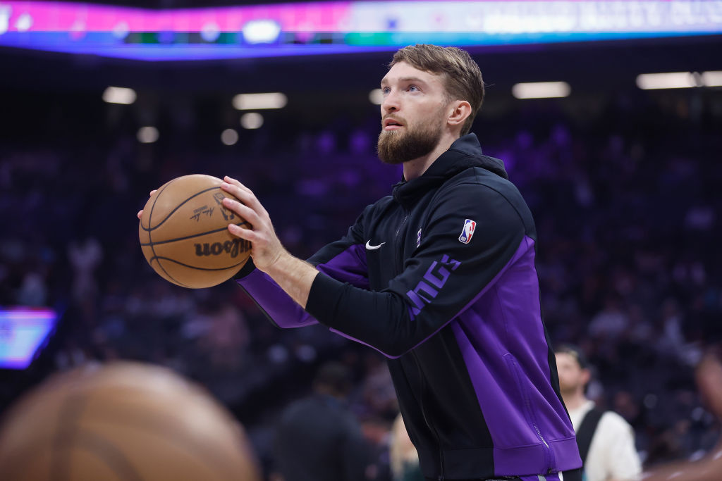 Domantas Sabonis #10 of the Sacramento Kings warms up before the game against the Utah Jazz at Gold...