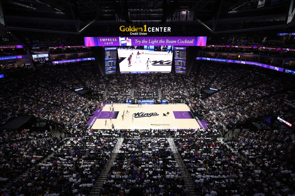 A general view of the Sacramento Kings playing against the Golden State Warriors during the Play-In...