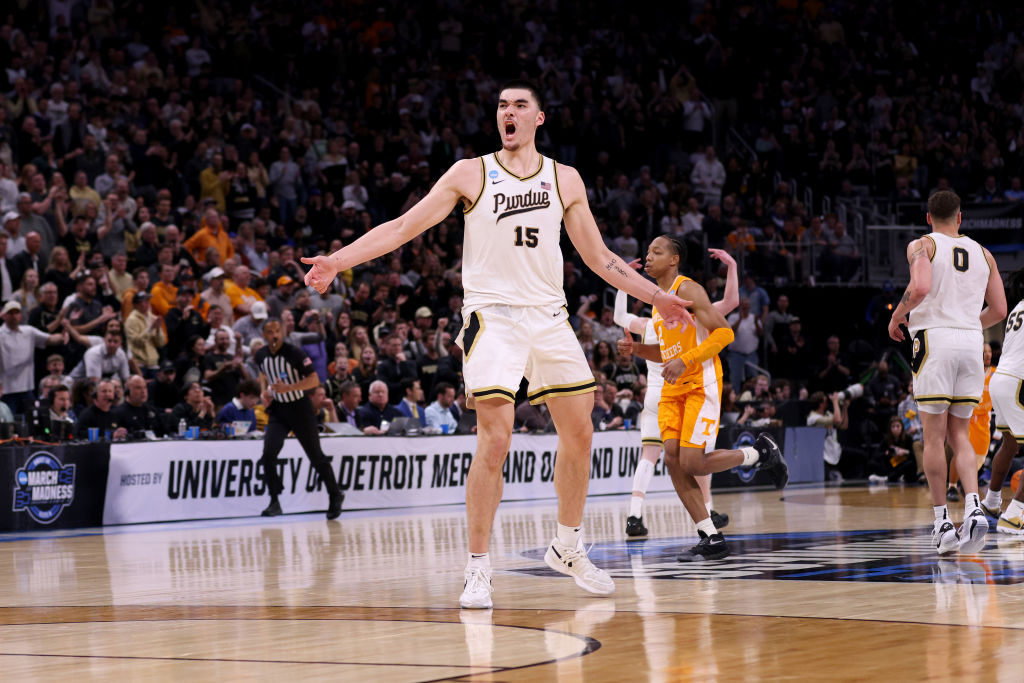 DETROIT, MICHIGAN - MARCH 31: Zach Edey #15 of the Purdue Boilermakers celebrates against the Tenne...