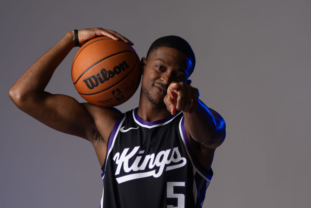 SACRAMENTO, CALIFORNIA - SEPTEMBER 30: De’Aaron Fox poses for a photo during a media day photo sh...