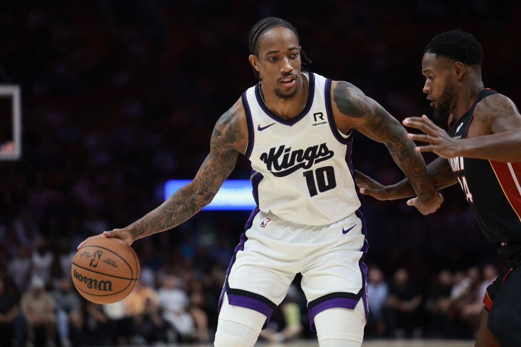 MIAMI, FLORIDA - NOVEMBER 04: DeMar DeRozan #10 of the Sacramento Kings in action against the Miami...