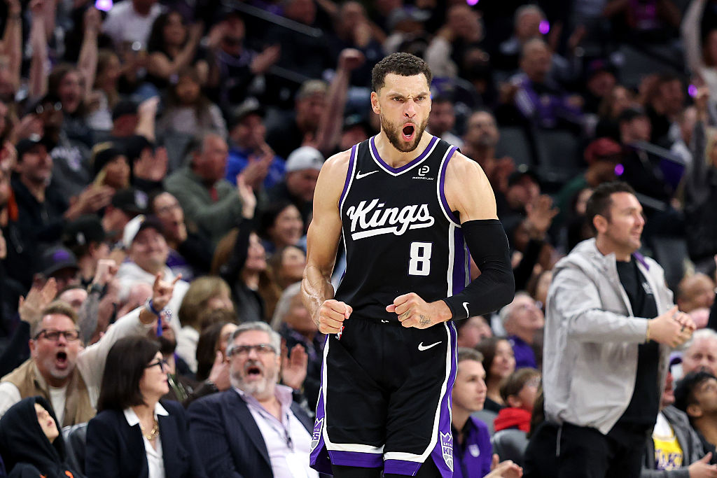 SACRAMENTO, CALIFORNIA - OCTOBER 26: Zach Lavine #8 of the Sacramento Kings reacts during their gam...
