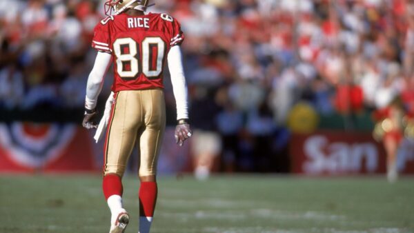 17 Dec 2000: Jerry Rice #80 of the San Francisco 49ers walks off the field during the game against the Chicago Bears at the 3Com Park in San Francisco, California. The 49ers defeated the Bears 17-0.Mandatory Credit: Jed Jacobsohn /Allsport