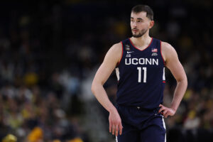 Alex Karaban shows how he can fit into the Kings’ offense