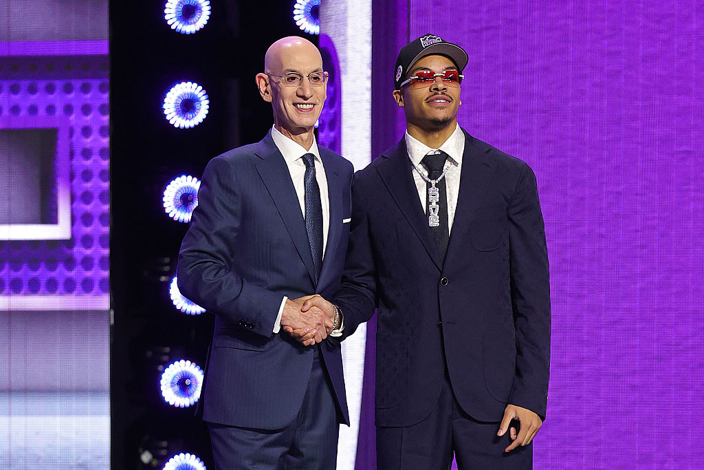 NEW YORK, NEW YORK - JUNE 23: NBA commissioner Adam Silver shakes hands with Darius Acuff Jr. after he is drafted seventh overall by the Sacramento Kings during Round One of the 2026 NBA Draft at Barclays Center on June 23, 2026 in New York City. (Photo by Arturo Holmes/Getty Images)