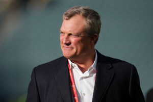 Matt Barrows: 49ers should ‘double down’ at the Trade Deadline
