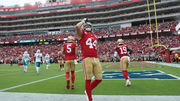 SANTA CLARA, CALIFORNIA - SEPTEMBER 20: Kyle Juszczyk #44 of the San Francisco 49ers celebrates after his receiving touchdown against the Miami Dolphins in the third quarter of a game at Levi's Stadium on September 20, 2026 in Santa Clara, California. (Photo by Ezra Shaw/Getty Images)
